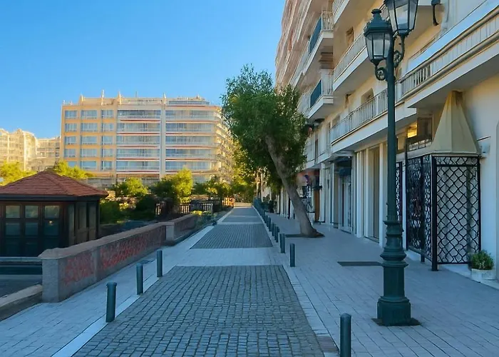 Apartament Domus Philippou I, Center Of